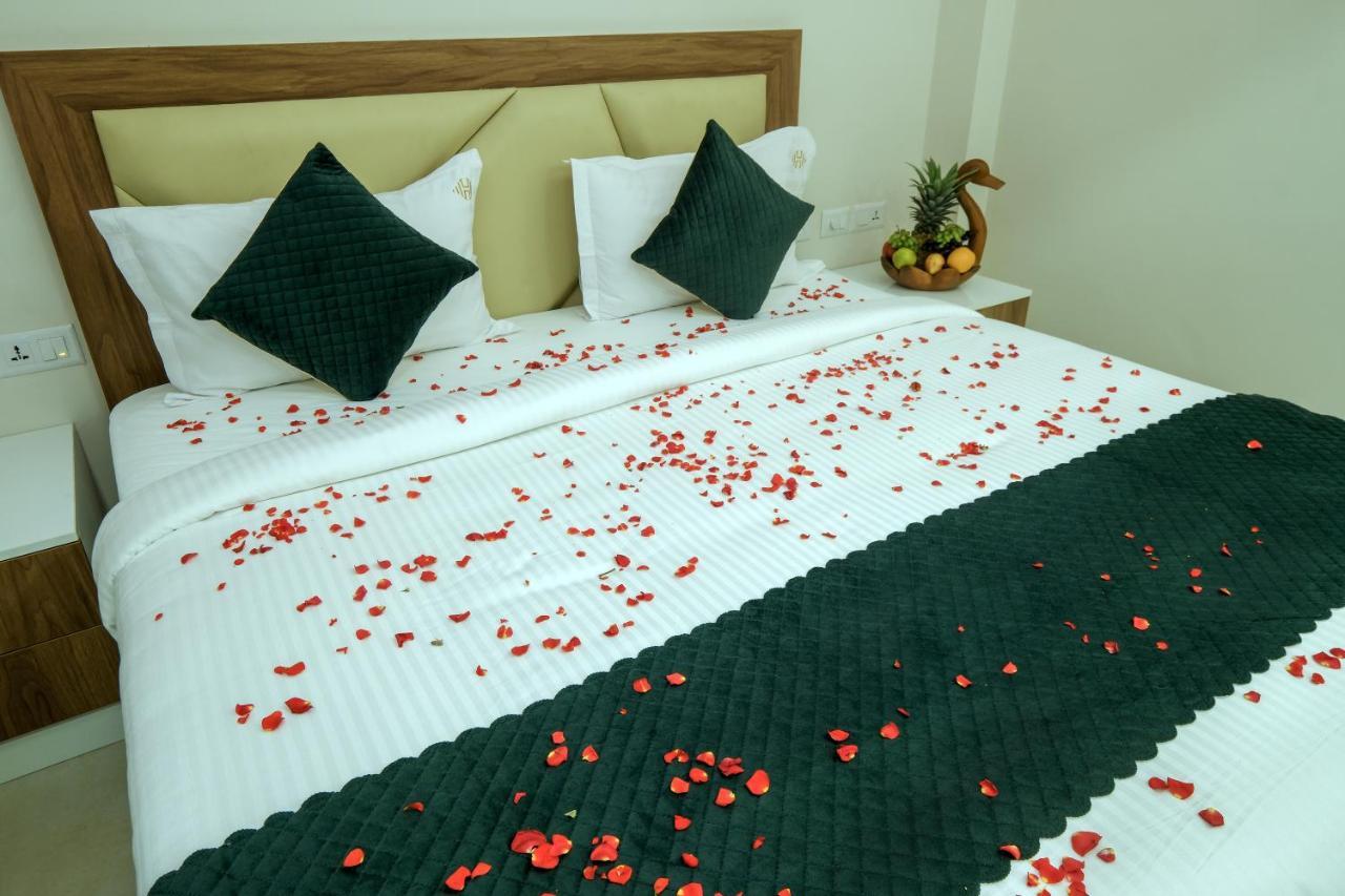 The Heartland Business Hotel, Trivandrum Thiruvananthapuram Εξωτερικό φωτογραφία