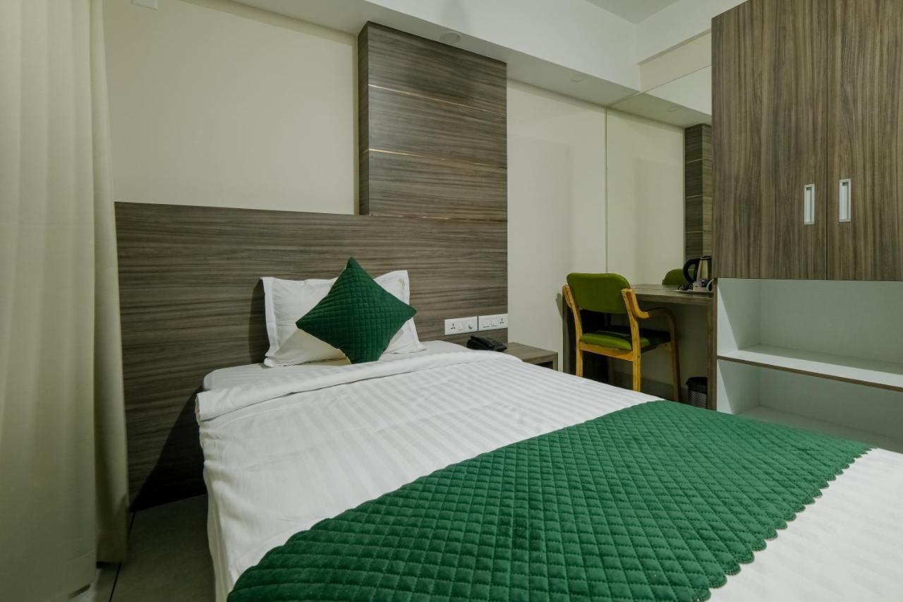 The Heartland Business Hotel, Trivandrum Thiruvananthapuram Εξωτερικό φωτογραφία