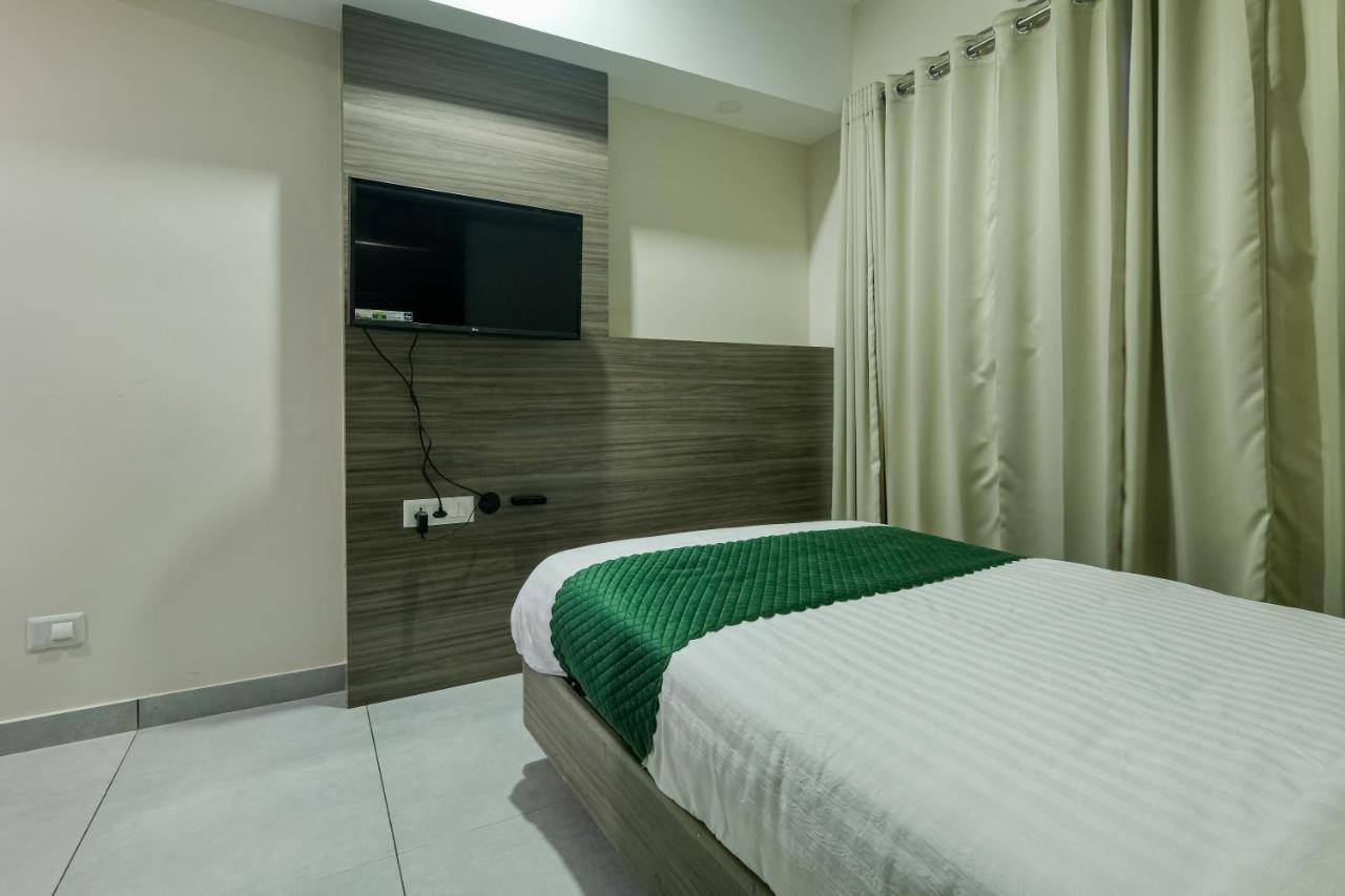 The Heartland Business Hotel, Trivandrum Thiruvananthapuram Εξωτερικό φωτογραφία